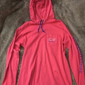 Vineyard Vines sweatshirt